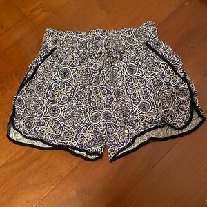Printed shorts size xs